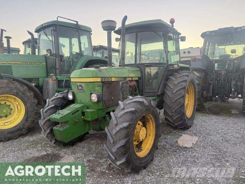 John Deere 2650 Tractoare