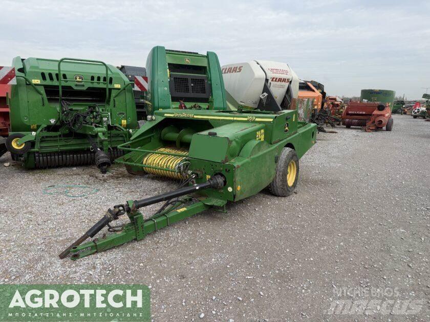 John Deere 359 Tractoare