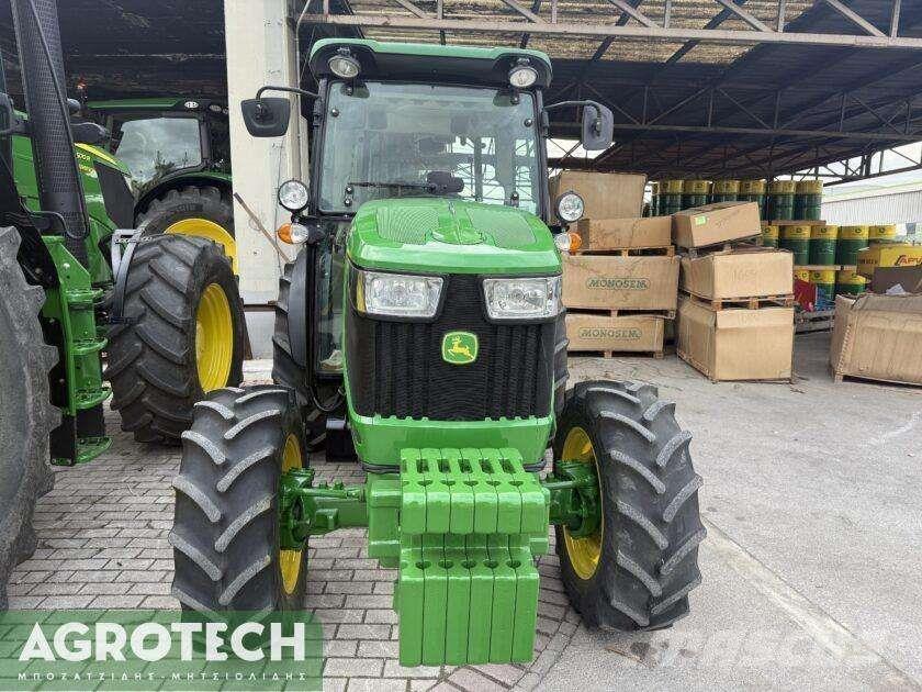 John Deere 5075 GF Tractoare