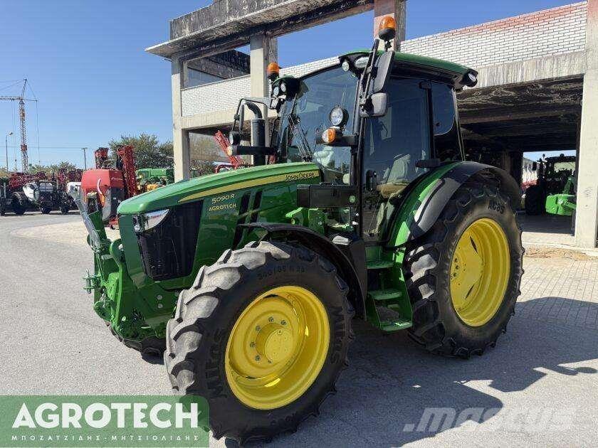 John Deere 5090R Tractoare