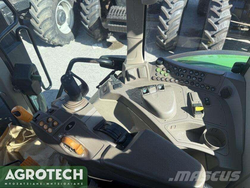 John Deere 6090M Tractoare