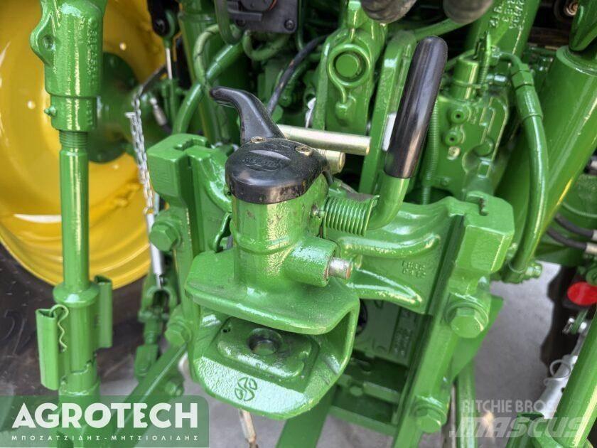 John Deere 6125R Tractoare