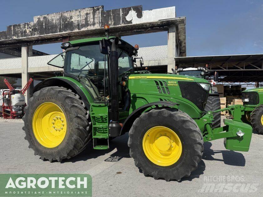 John Deere 6210R Tractoare