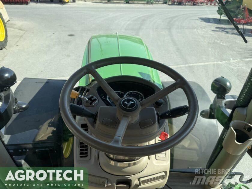 John Deere 6210R Tractoare