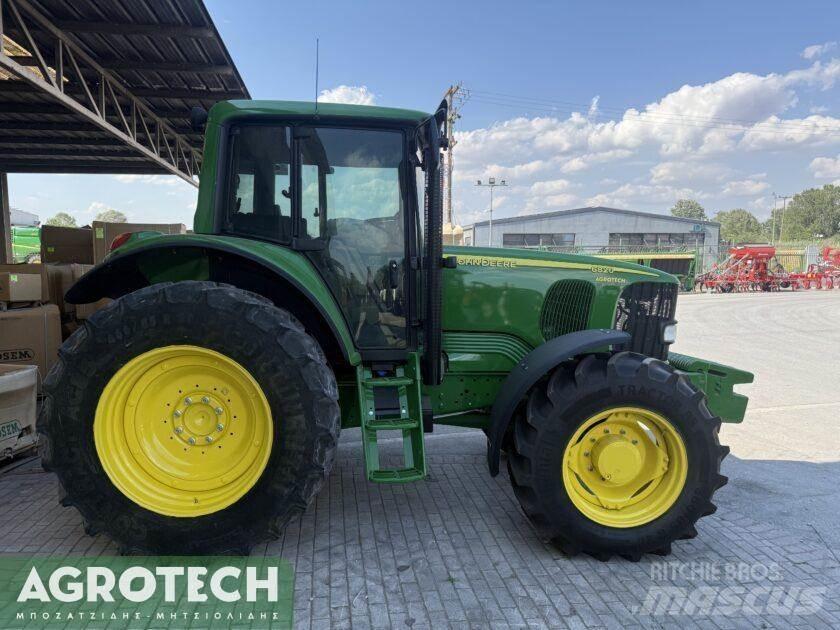 John Deere 6820 Tractoare