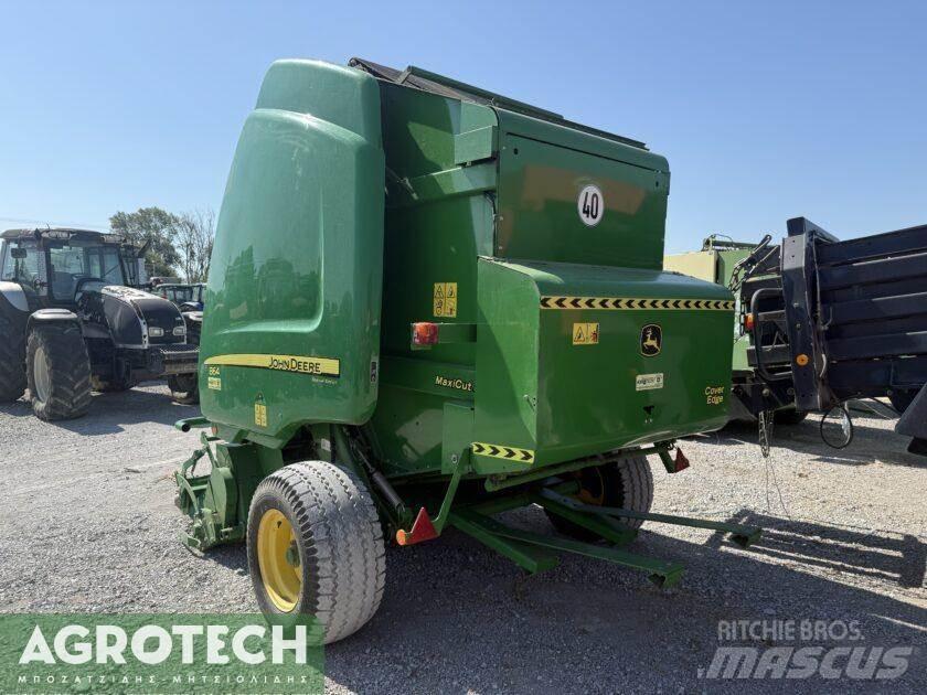 John Deere 864 Masina de balotat cilindric