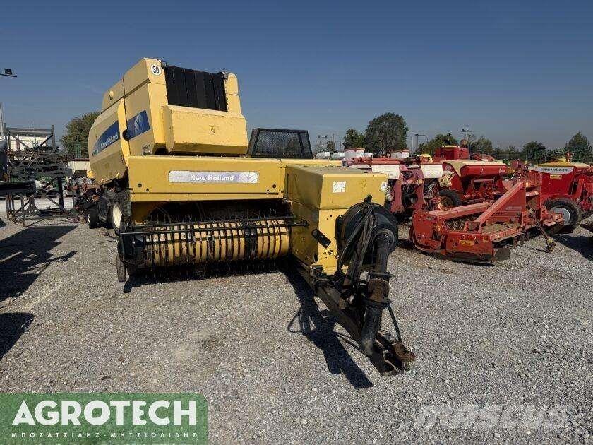 New Holland 570 Masina de balotat cilindric
