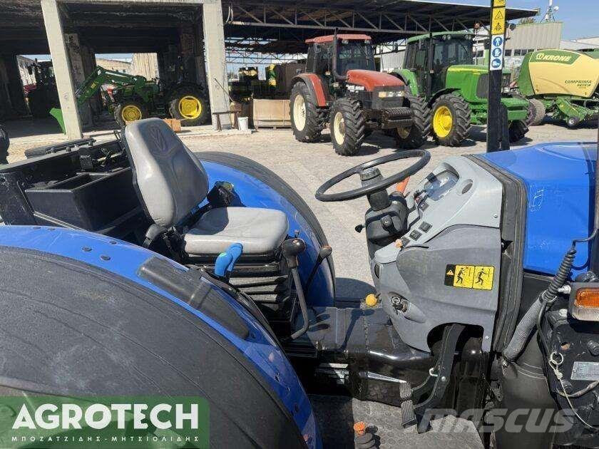 New Holland T4.100LP Tractoare