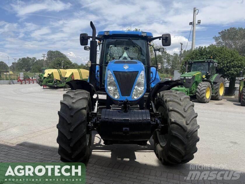 New Holland T7030 Tractoare