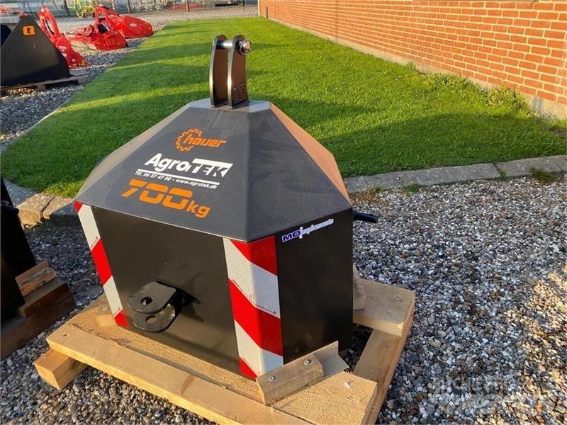 Hauer 700 KG Alte accesorii tractor