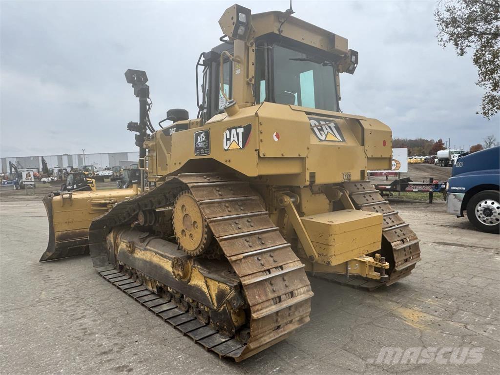 CAT D6T Buldozere pe senile