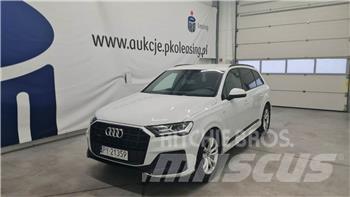 Audi Q7 Masini