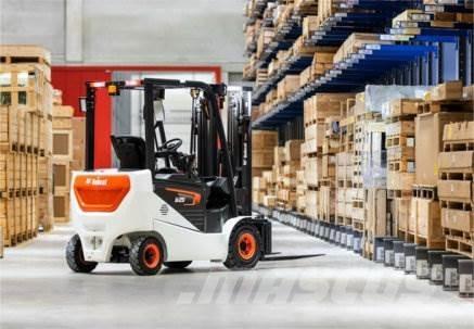 Bobcat B 25NS Stivuitor electric
