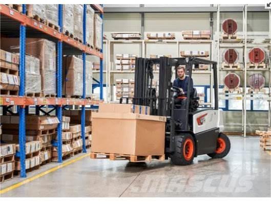 Bobcat B 50 X-7 Stivuitor electric