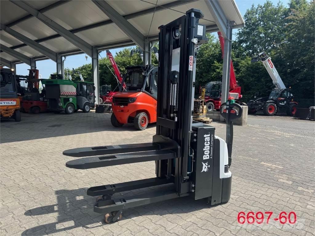 Bobcat BSL 12 N-7i Transpaleta manuala