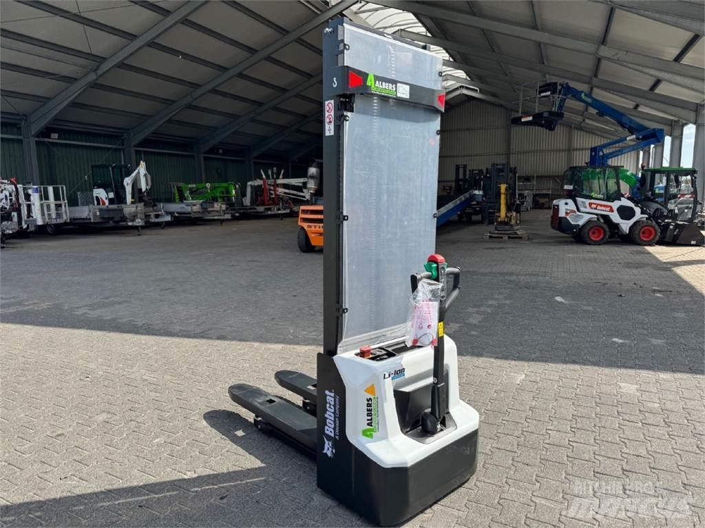 Bobcat LSM 12 N -7 Transpaleta manuala