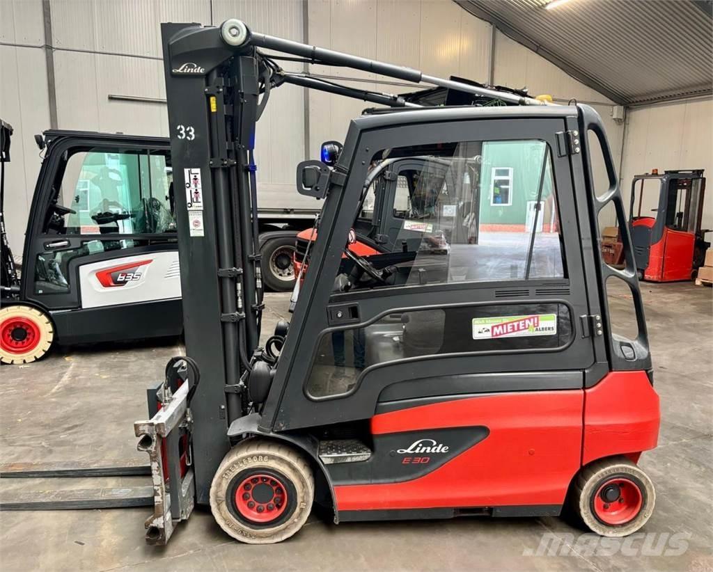 Linde E 30 - 01 Stivuitor electric