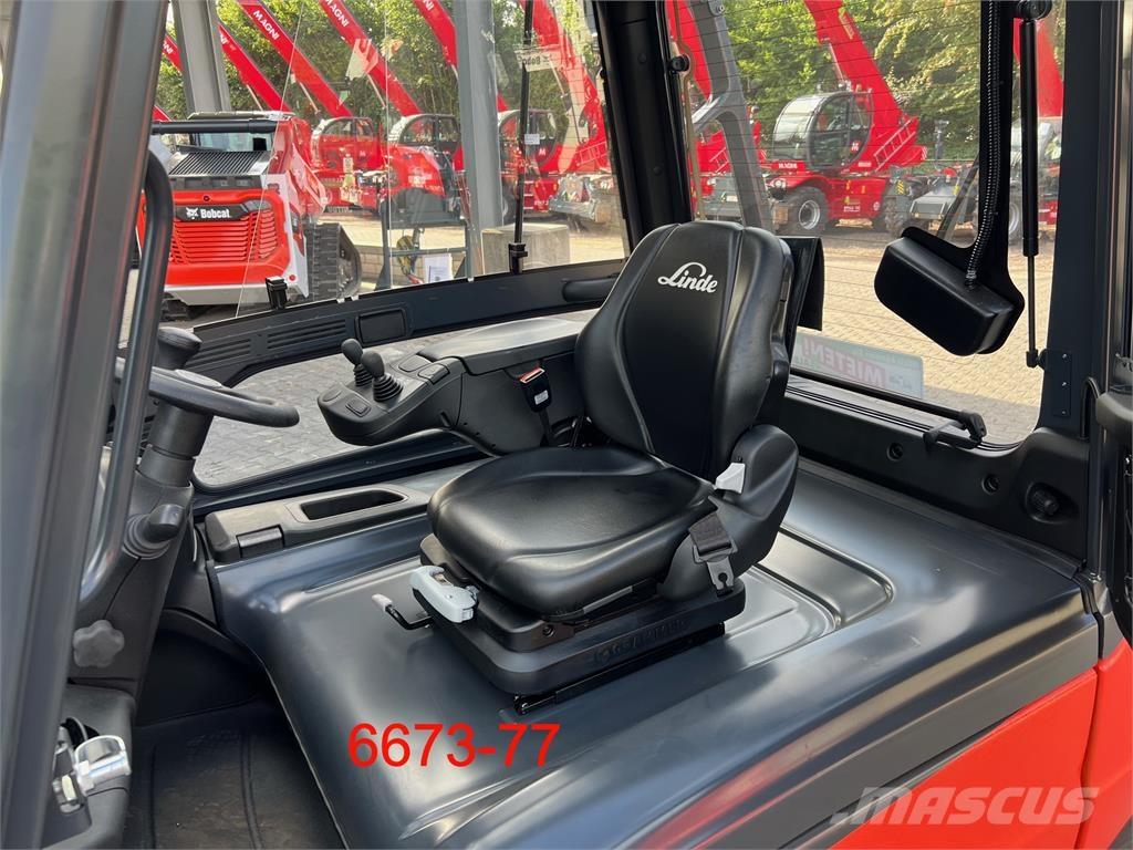 Linde E 50 HL Stivuitor electric