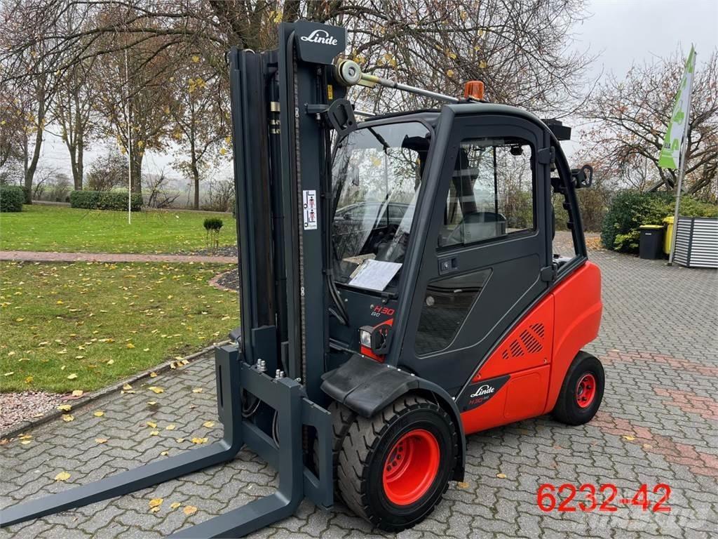 Linde H 30 D 02 EVO Stivuitor diesel