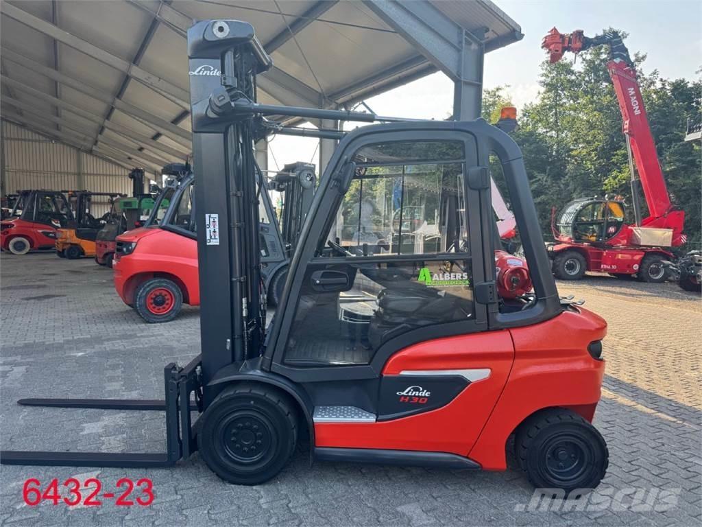 Linde H 30 T 01 Stivuitor GPL