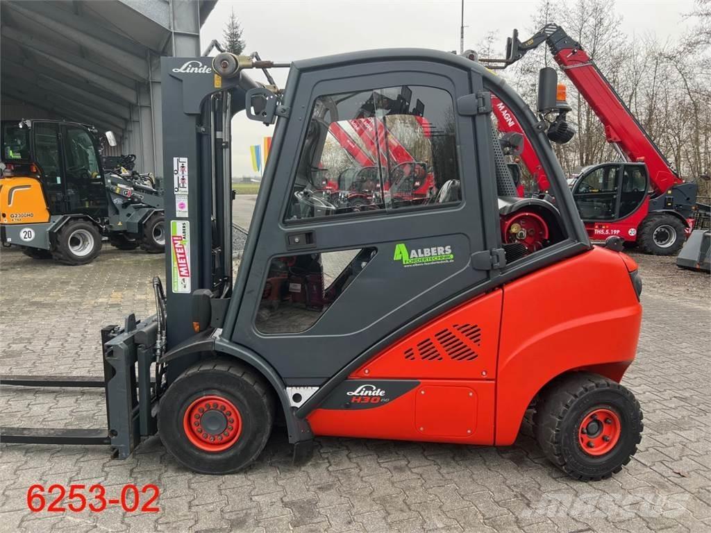 Linde H 30 T 02 EVO Stivuitor GPL