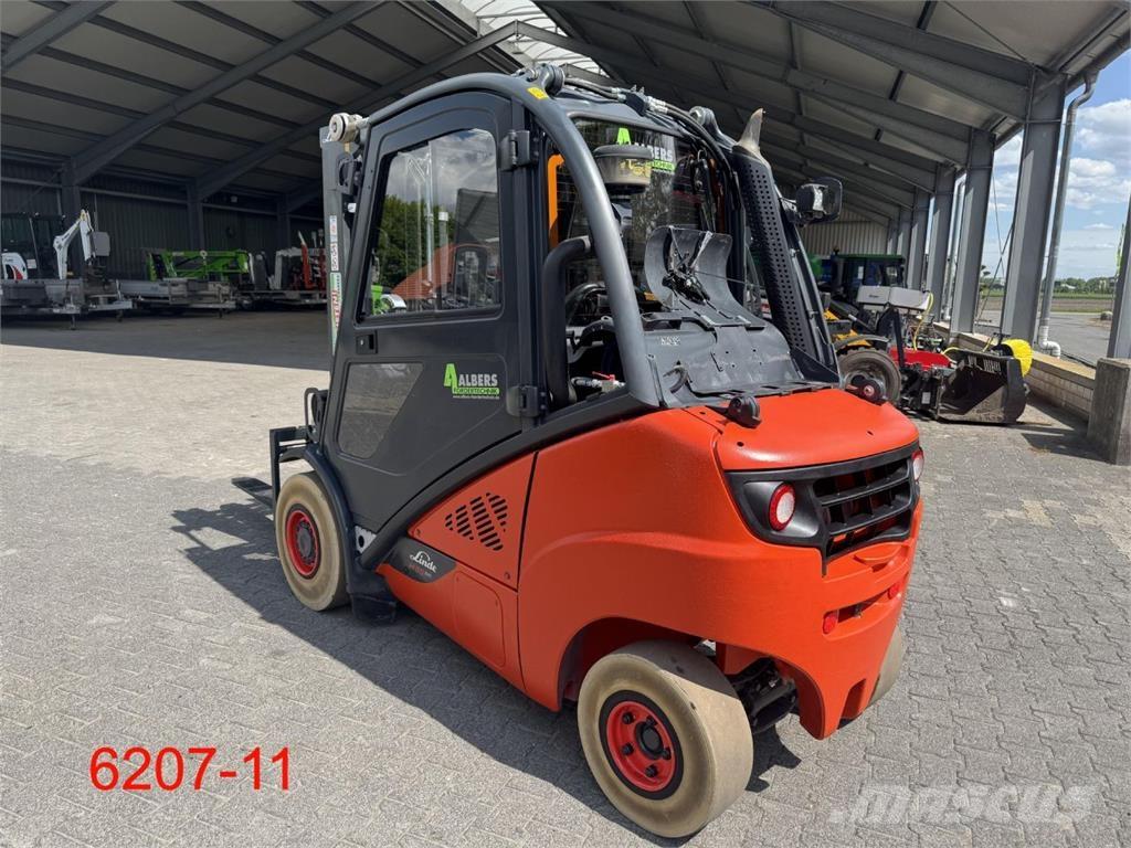 Linde H 35 T -02 Stivuitor GPL