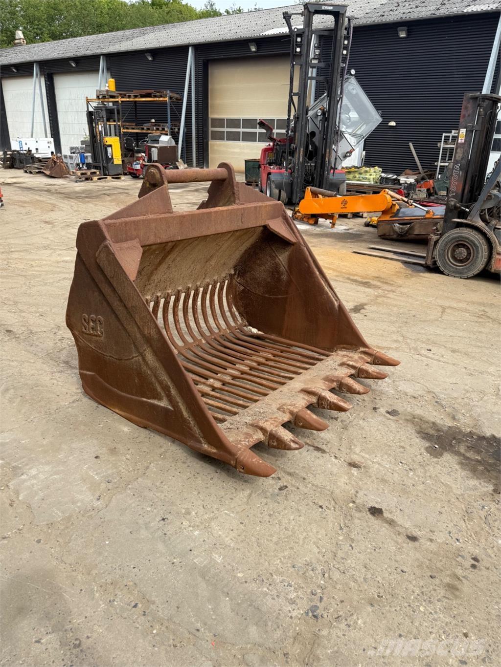  1700mm cupa de excavat cu cernere