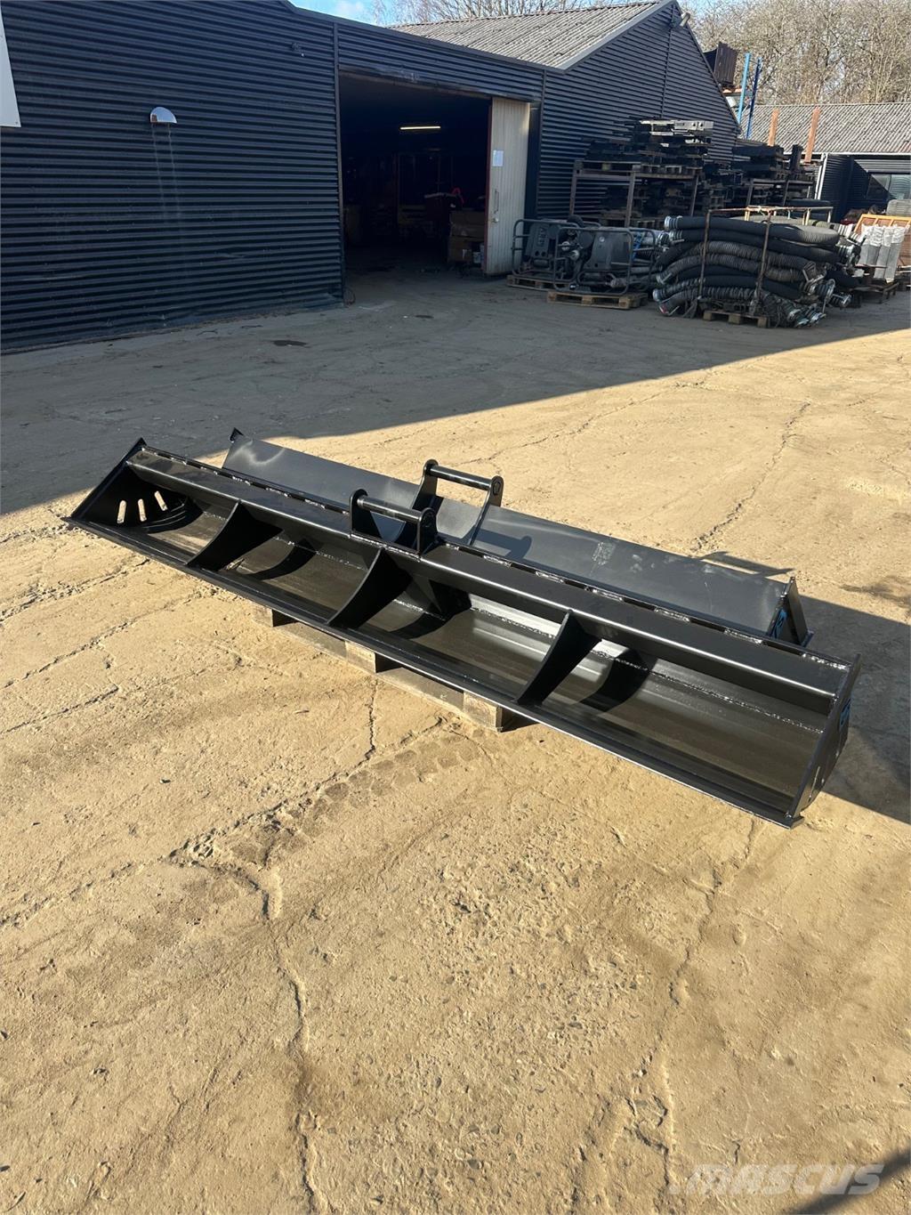  2500 - 3000mm Pistoane