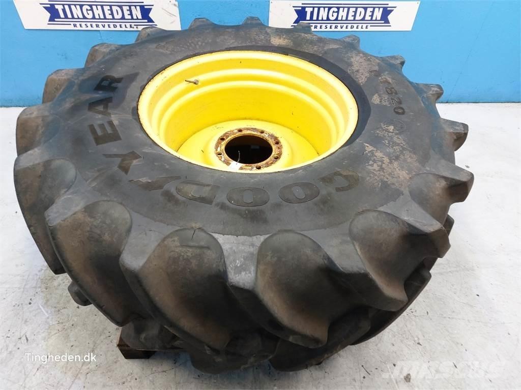  32 650/75 R32 Roti