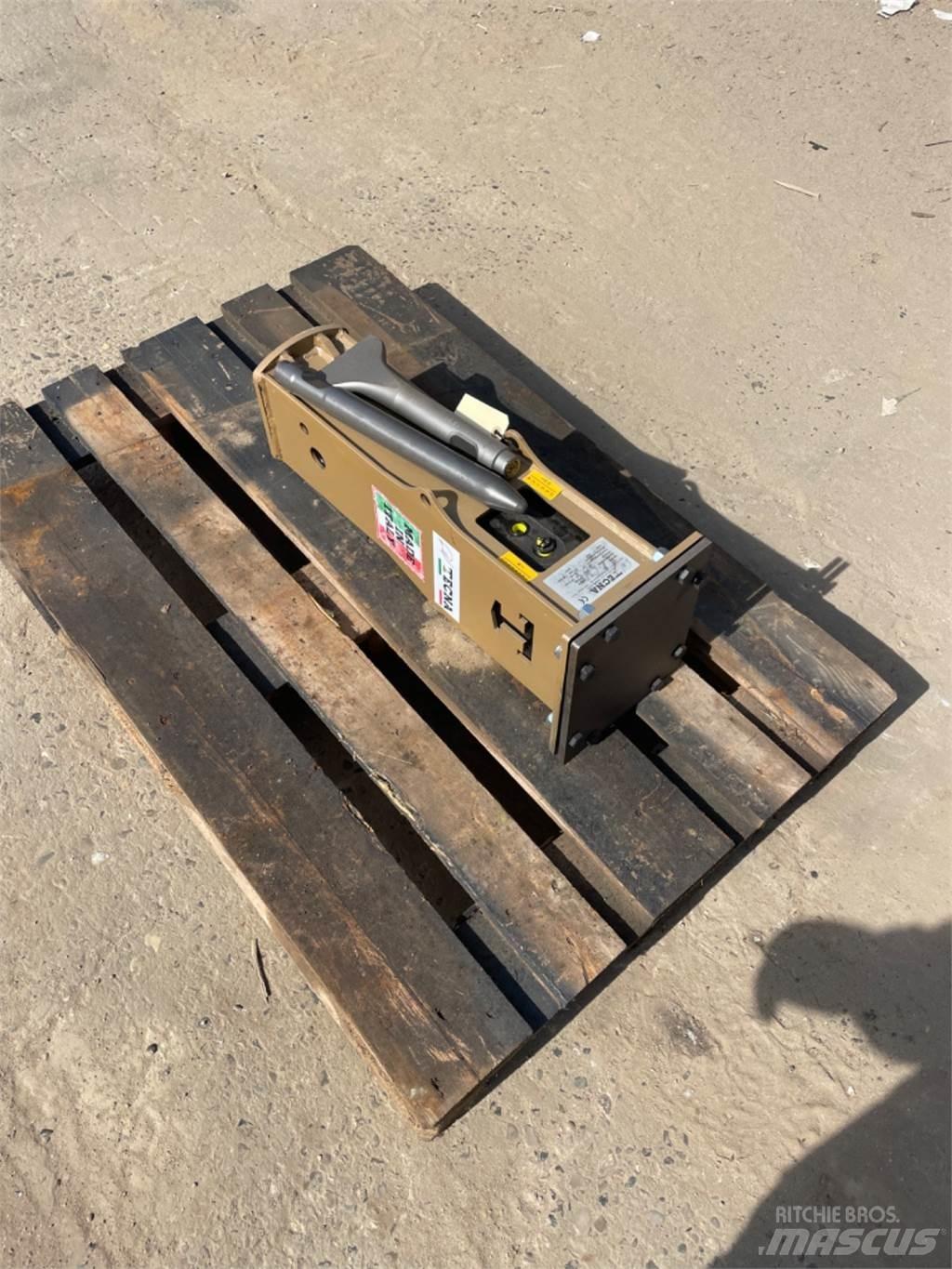  Betonhammer Ciocane / Concasoare