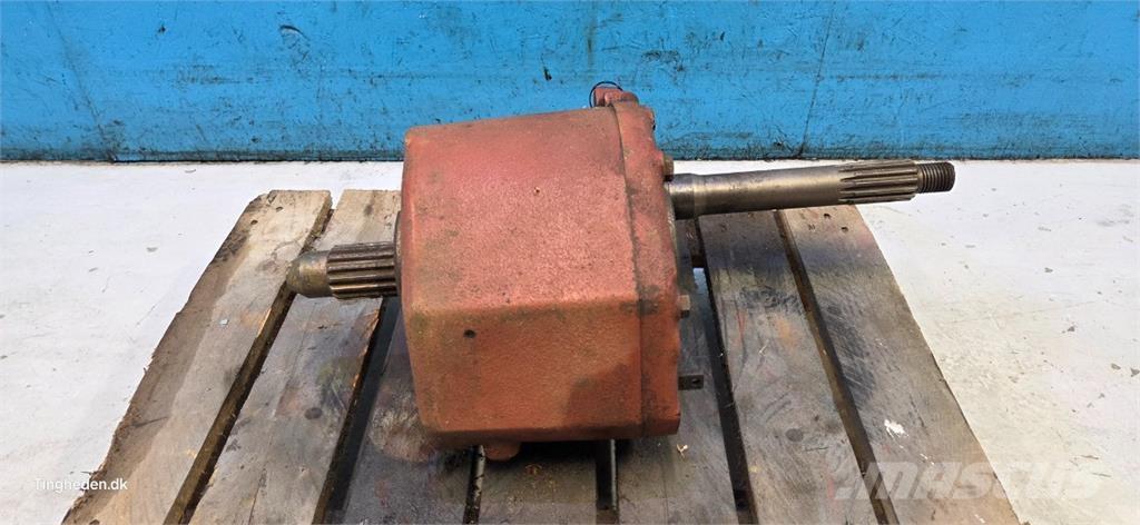 CASE 1620 Transmisie