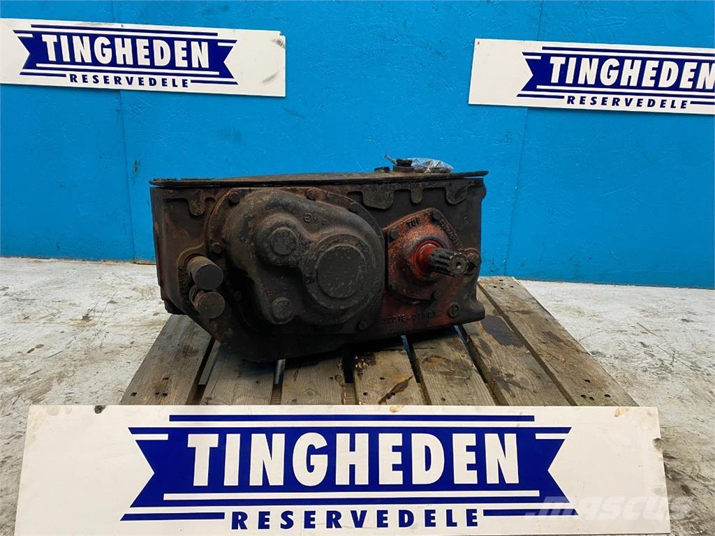 CASE 1640 Transmisie