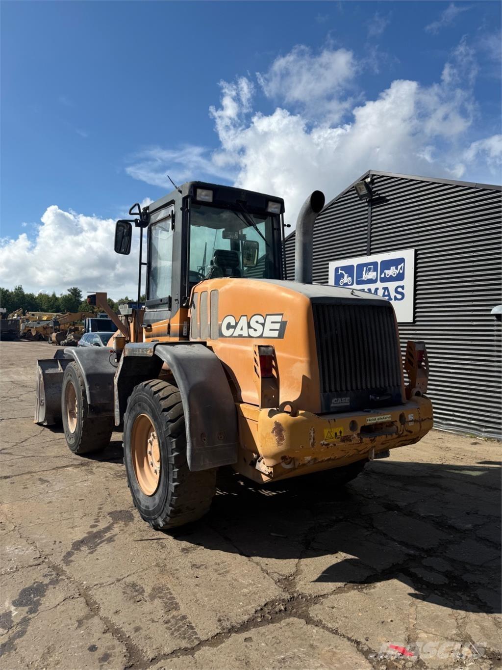 CASE 521D Incarcator pe pneuri