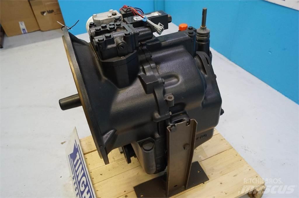CASE 580SLE Transmisie