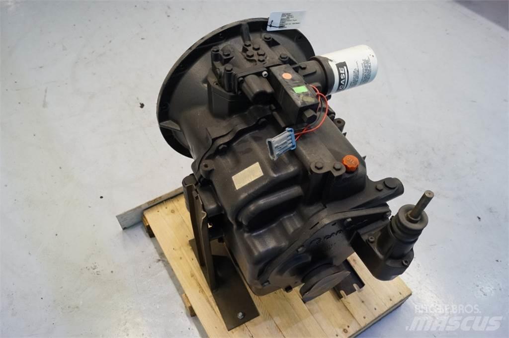 CASE 580SLE Transmisie