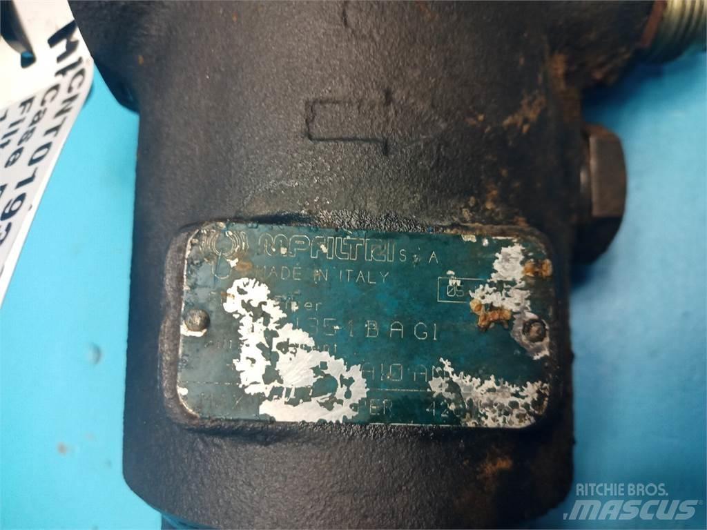 CASE 595 Hidraulice