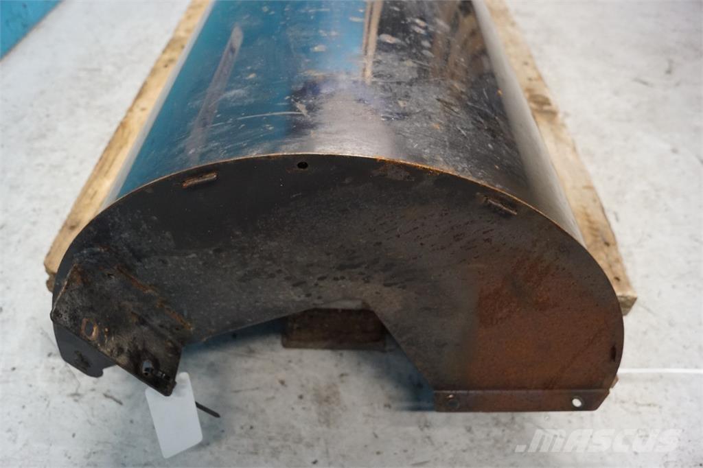 CASE 8010 Dispersare nisip si sare
