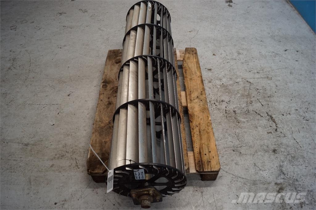 CASE 8010 Dispersare nisip si sare