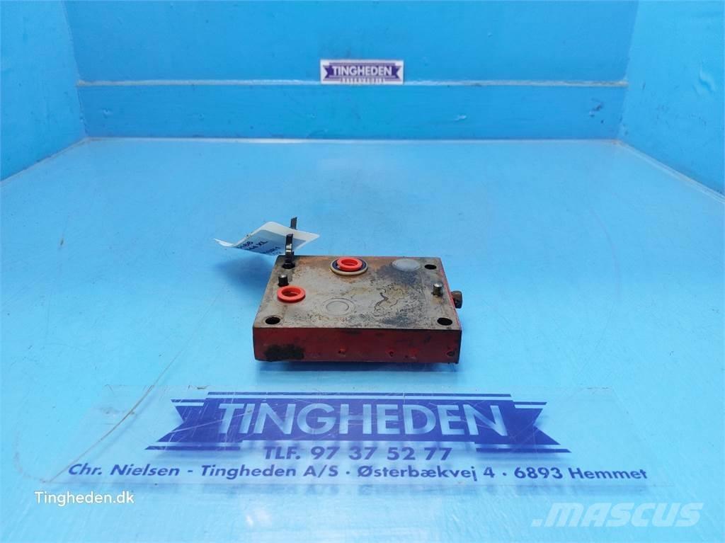 CASE 844XL Hidraulice