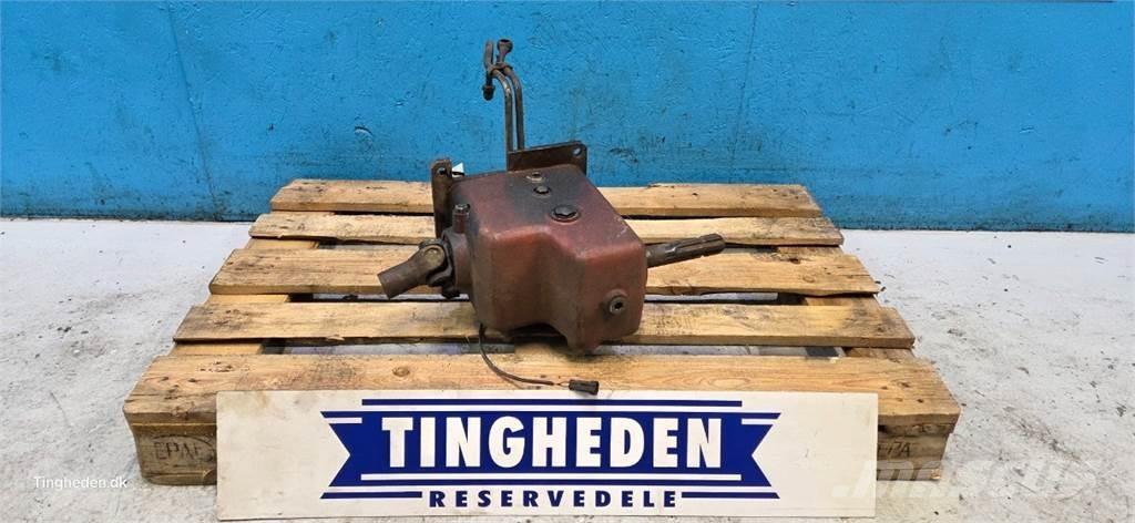 CASE 844XL Transmisie