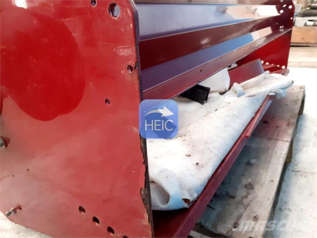 CASE CF60 Accesorii combine agricole
