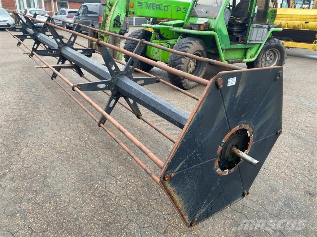 CASE CF80 Accesorii combine agricole