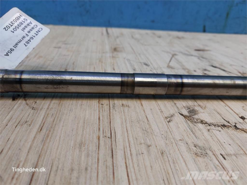 CASE Farmall 95A Transmisie