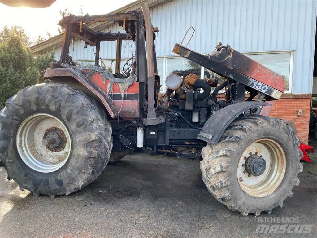 Case IH 7130 Tractoare