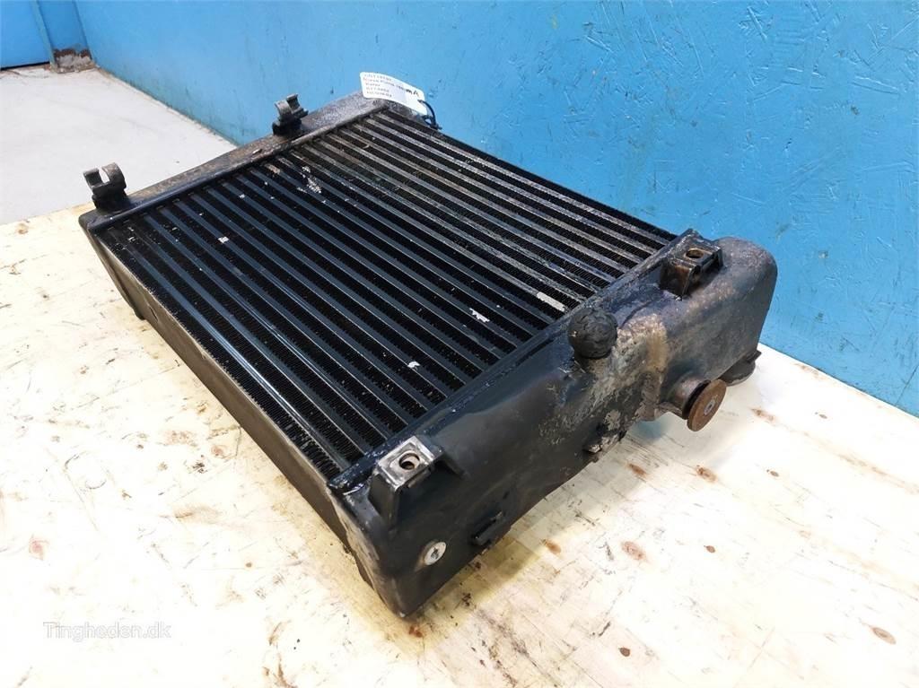 CASE Puma 185 Radiatoare