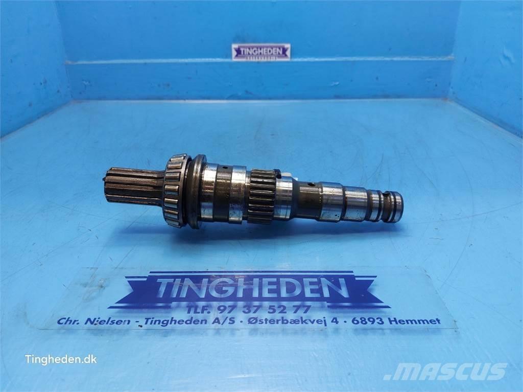 CASE Puma 185 Transmisie