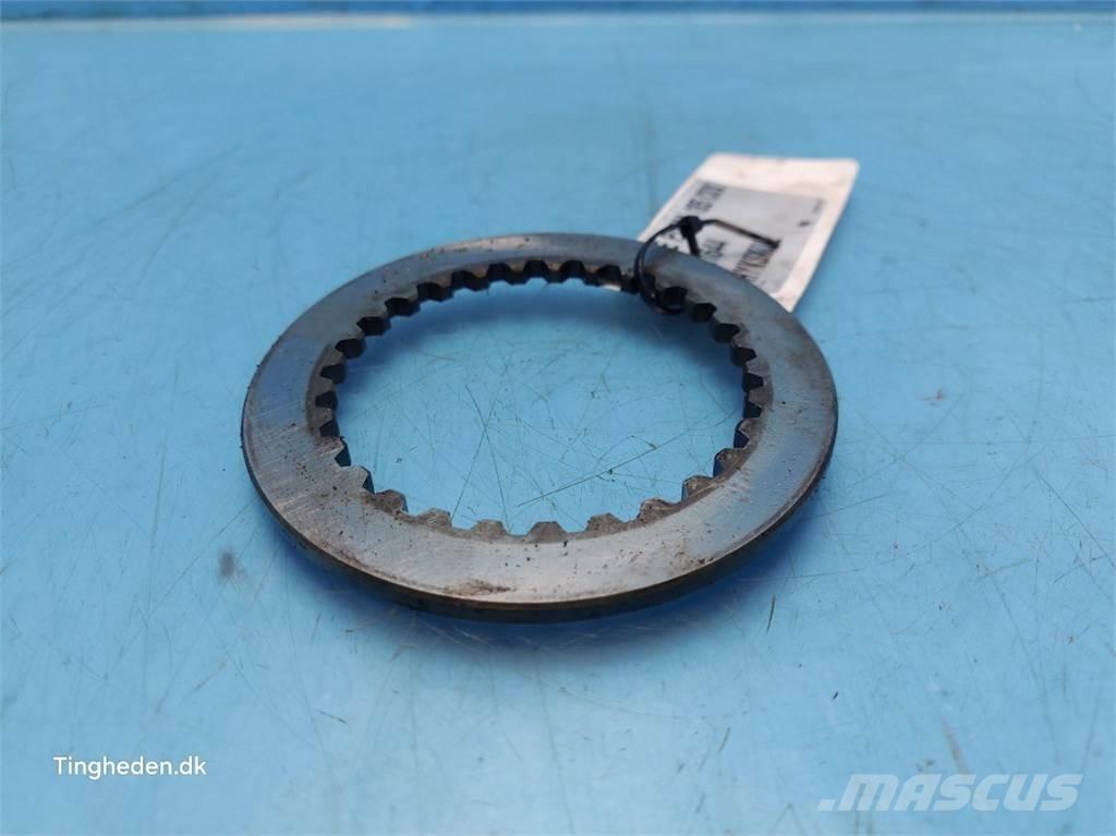 CASE Puma 185 Transmisie