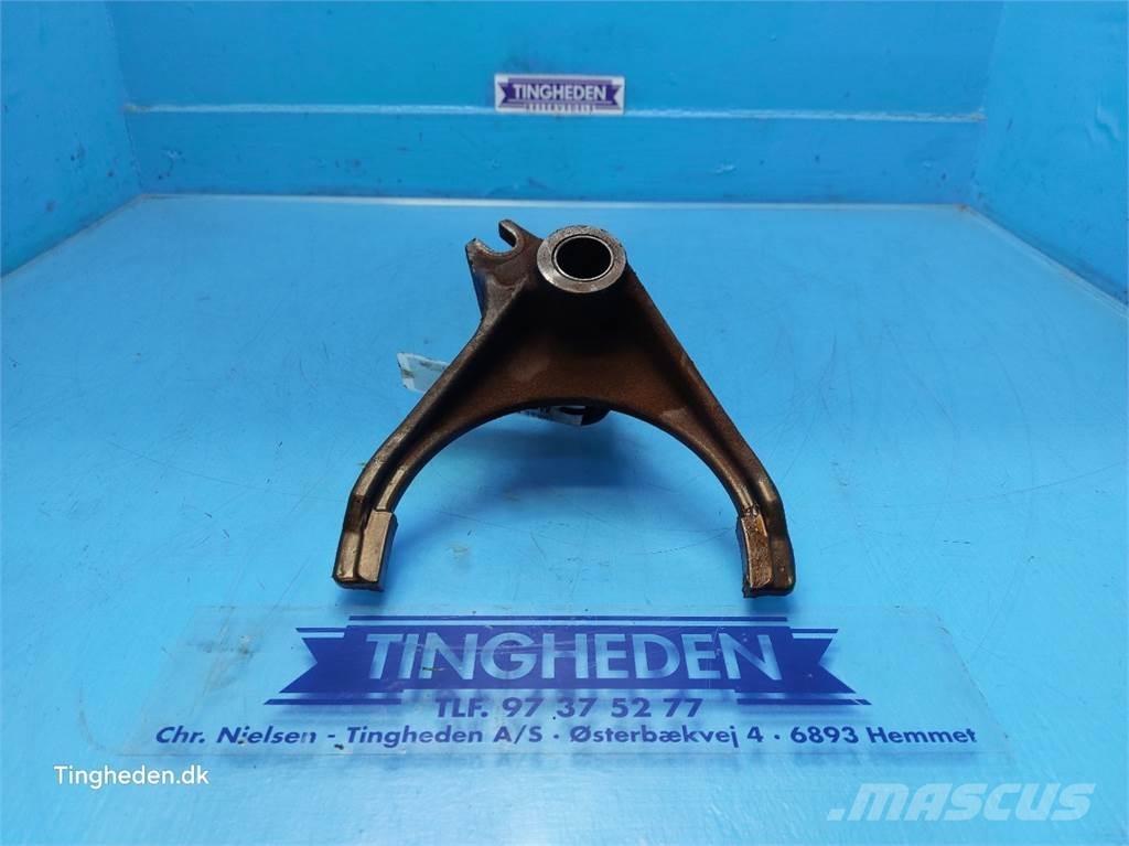 CASE Puma 185 Transmisie