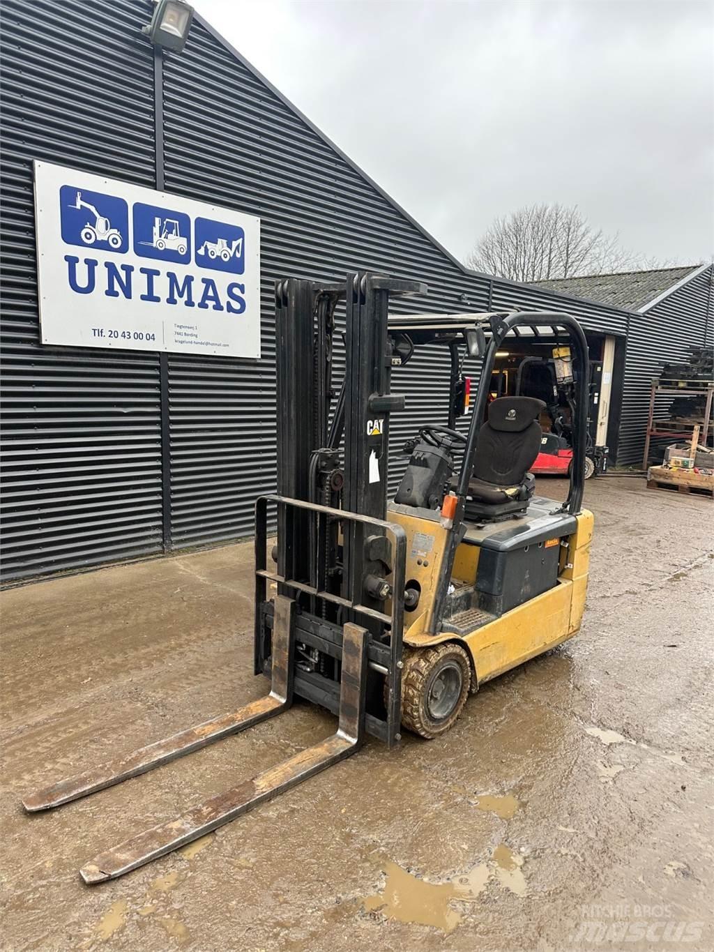 CAT EP20 Stivuitor electric