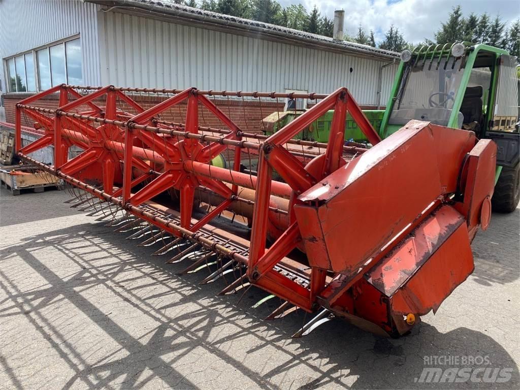 Deutz-Fahr 14 Accesorii combine agricole